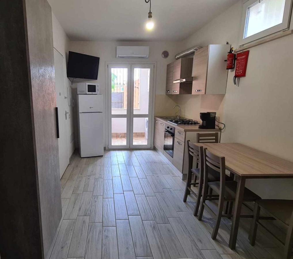 Civico 14 Apartment 01 Monserrato Ngoại thất bức ảnh